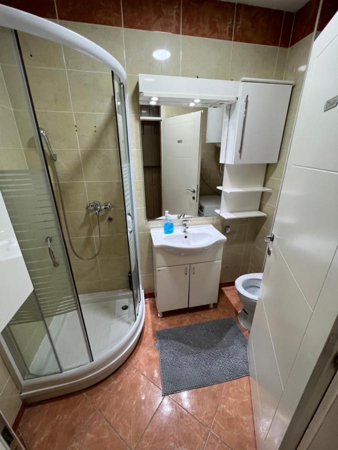 Sad Apartman Ni Εξωτερικό φωτογραφία