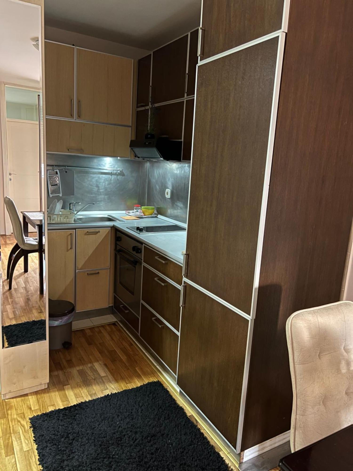 Sad Apartman Ni Εξωτερικό φωτογραφία